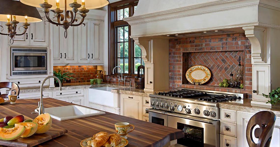 kitchen design with backsplash