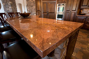 Before and after photos of dull/shiny counters