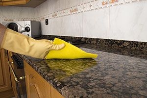 Cleaning granite counter