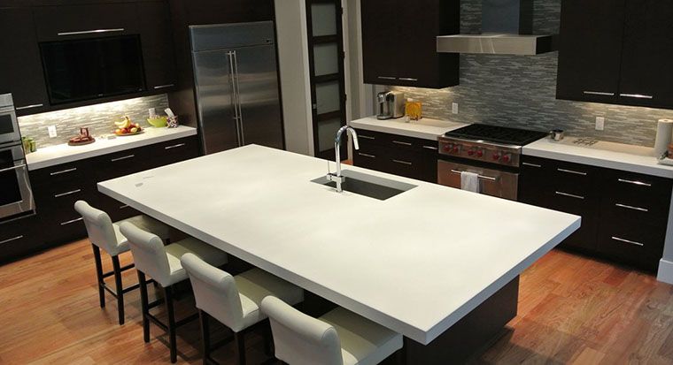 cracks on countertop