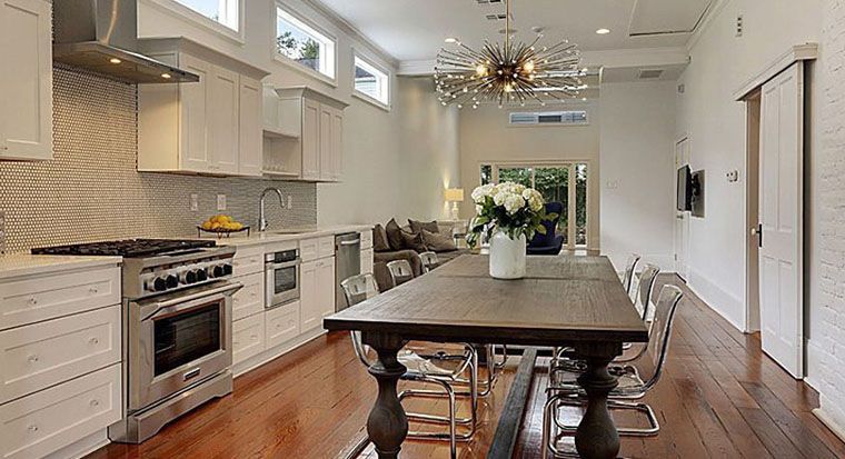 large one-walled kitchen with long kitchen island