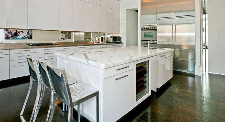 white marble countertops in modern kitchen